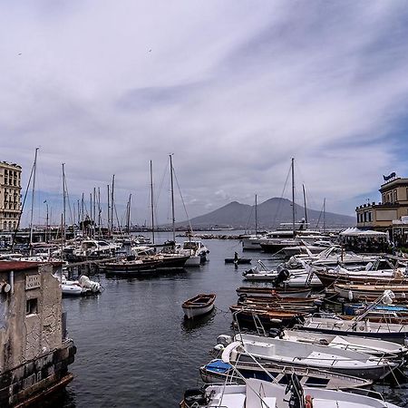 Greros H. Rooms Napoli Centro By Clapa Group Dislocated Hospitality Exteriör bild