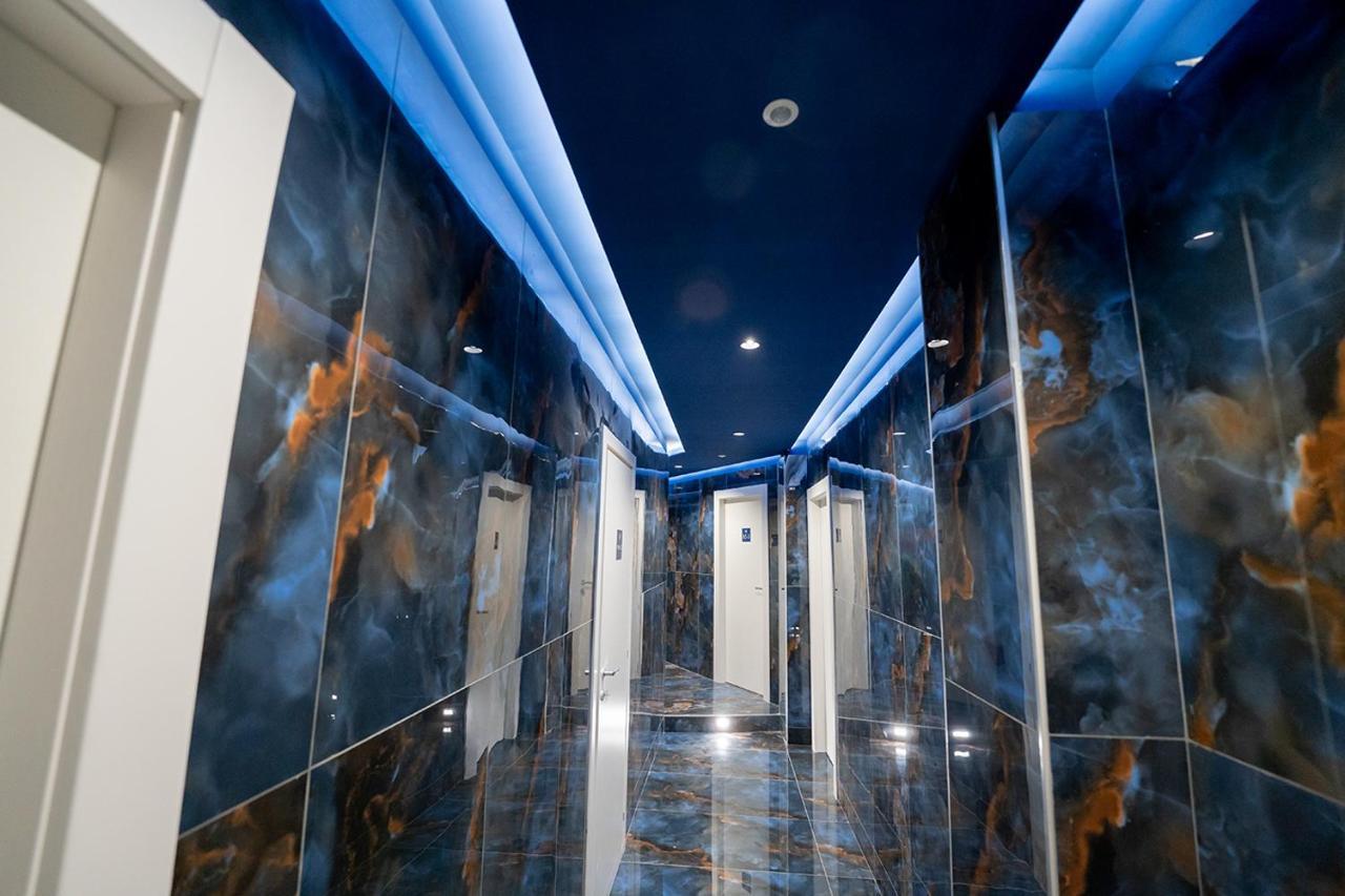 Greros H. Rooms Napoli Centro By Clapa Group Dislocated Hospitality Exteriör bild