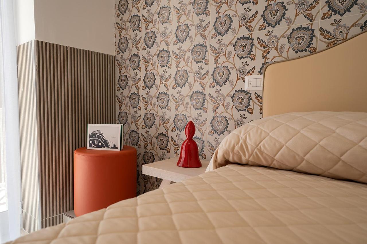 Greros H. Rooms Napoli Centro By Clapa Group Dislocated Hospitality Exteriör bild