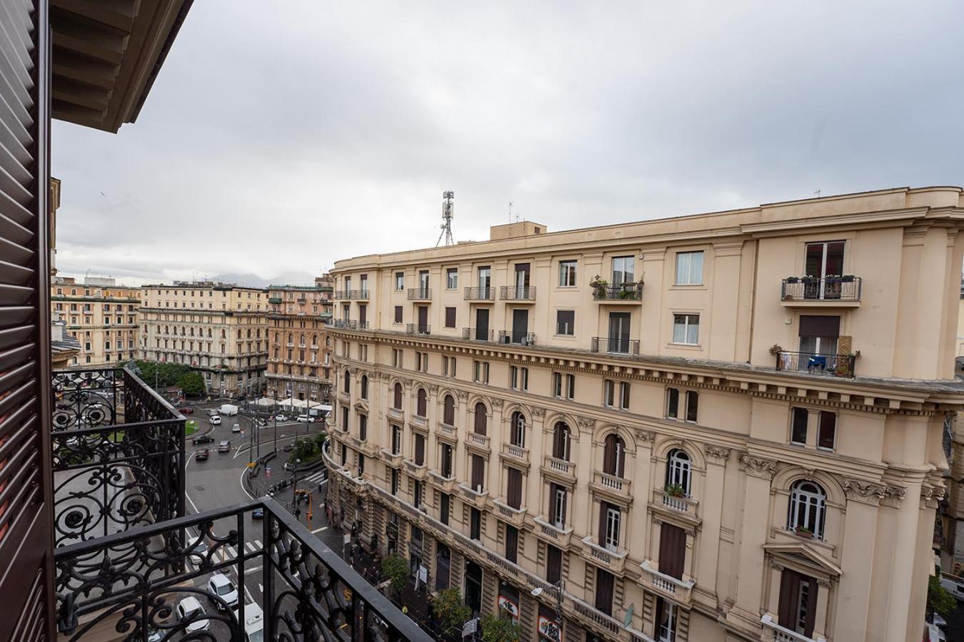Greros H. Rooms Napoli Centro By Clapa Group Dislocated Hospitality Exteriör bild